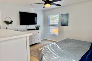 917 Winter Garden Dr, Sarasota, FL 34243 - Photo 28