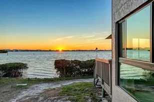 1507 Clower Creek Dr, Sarasota, FL 34231 - Photo 30