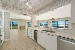 1507 Clower Creek Dr, Sarasota, FL 34231 - Photo 12