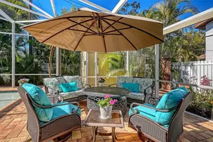 454 Palmetto Ct, Venice, FL 34285 - Photo 12