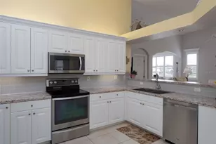 107 Woodbridge Dr, Venice, FL 34293 - Photo 18