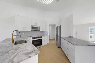 2212 Westminster Manor Ln, Sun City Center, FL 33573 - Photo 10