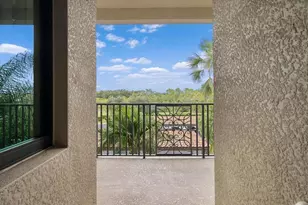 17118 Vardon Ter, Lakewood Ranch, FL 34211 - Photo 4