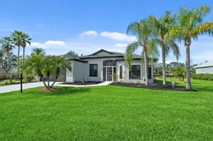 2278 Vintage St, Sarasota, FL 34240 - Photo 4