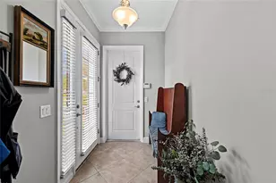 289 Sapphire Lake Dr, Bradenton, FL 34209 - Photo 8