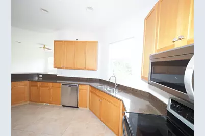 408 Triano Circle #408, Venice, FL 34292 - Photo 6