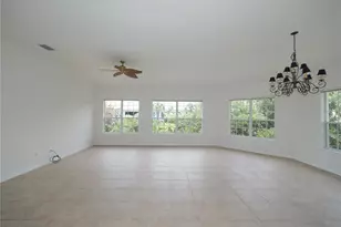 408 Triano Cir, Venice, FL 34292 - Photo 12