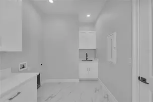 18702 Arapahoe Cir, Port Charlotte, FL 33948 - Photo 48