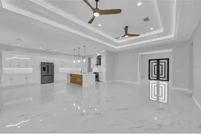 18702 Arapahoe Circle, Port Charlotte, FL 33948 - Photo 14