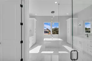 18702 Arapahoe Cir, Port Charlotte, FL 33948 - Photo 36