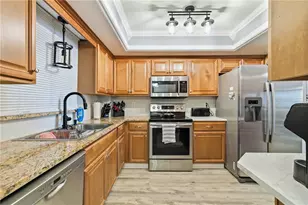 3983 Lake Bayshore Dr, Bradenton, FL 34205 - Photo 14