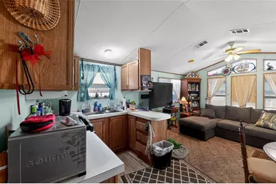 267 Big Pine Avenue N, Frostproof, FL 33843 - Photo 10