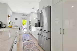 3694 Glen Oaks Manor Dr, Sarasota, FL 34232 - Photo 16