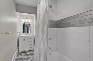 3133 Lake Ridge Dr, Sarasota, FL 34237 - Photo 26