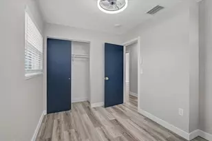 3133 Lake Ridge Dr, Sarasota, FL 34237 - Photo 28