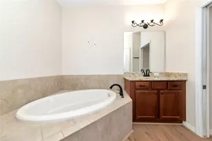 223 River Enclave Ct, Bradenton, FL 34212 - Photo 32