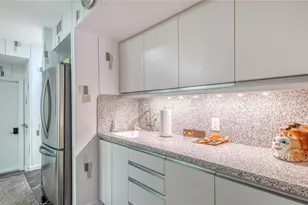 2116 Casey Key Rd, Nokomis, FL 34275 - Photo 10