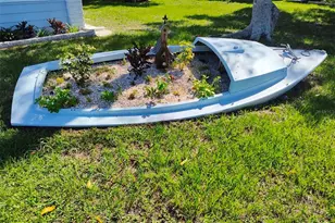 905 Myrtle Ave, Venice, FL 34285 - Photo 26