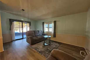 3309 Evelyn Dr, Ellenton, FL 34222 - Photo 4