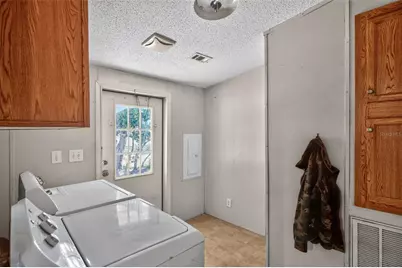 41933 Pine Valley Drive, Paisley, FL 32767 - Photo 38