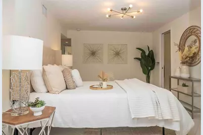 563 Spanish Drive S, Longboat Key, FL 34228 - Photo 12