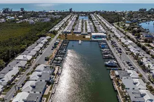 563 Spanish Dr S, Longboat Key, FL 34228 - Photo 44