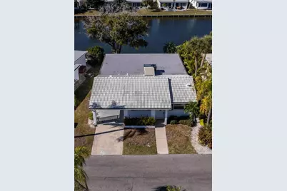 563 Spanish Drive S, Longboat Key, FL 34228 - Photo 34