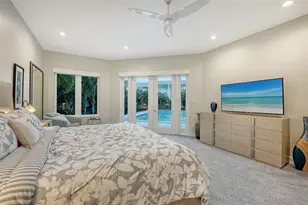 617 Neptune Ave, Longboat Key, FL 34228 - Photo 18