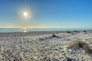 617 Neptune Ave, Longboat Key, FL 34228 - Photo 28