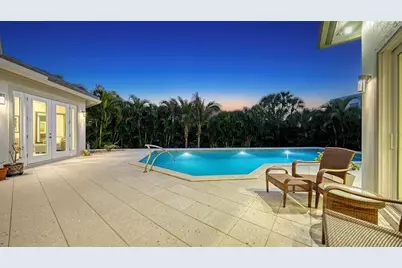 617 Neptune Avenue, Longboat Key, FL 34228 - Photo 26