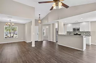 4211 Malickson Dr, Parrish, FL 34219 - Photo 10