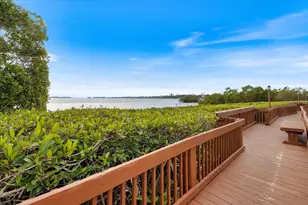 1610 Stickney Point Rd, Sarasota, FL 34231 - Photo 28