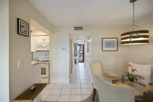 1610 Stickney Point Rd, Sarasota, FL 34231 - Photo 14