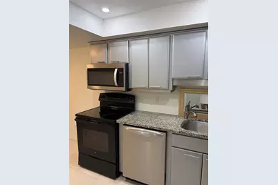 3700 S Osprey Avenue #219, Sarasota, FL 34239 - Photo 12