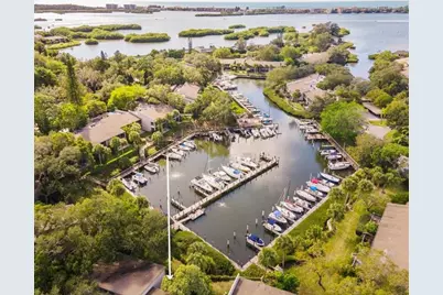 1633 Boathouse Circle #134, Sarasota, FL 34231 - Photo 4