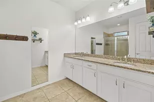 11937 Blazing Star Dr, Venice, FL 34293 - Photo 24