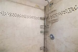 186 Sunward Ave, Palm Harbor, FL 34684 - Photo 30