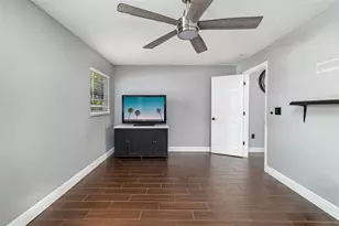 186 Sunward Ave, Palm Harbor, FL 34684 - Photo 24
