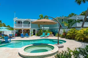 305 57th St, Holmes Beach, FL 34217 - Photo 12