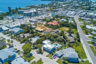 305 57th St, Holmes Beach, FL 34217 - Photo 4