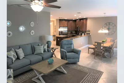 7610 34th Avenue W #102, Bradenton, FL 34209 - Photo 2