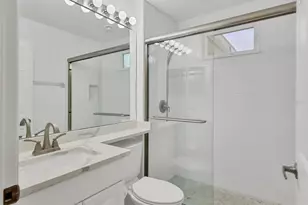 7269 Fountain Palm Cir, Bradenton, FL 34203 - Photo 20