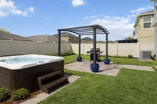 7327 Lumber Port Dr, Ruskin, FL 33573 - Photo 38