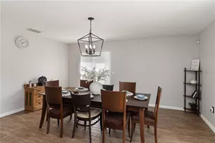 7327 Lumber Port Dr, Ruskin, FL 33573 - Photo 12