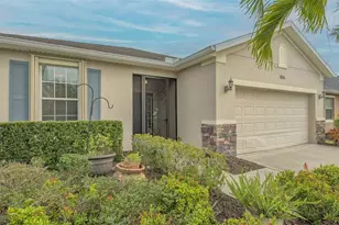 8320 Karpeal Dr, Sarasota, FL 34238 - Photo 2
