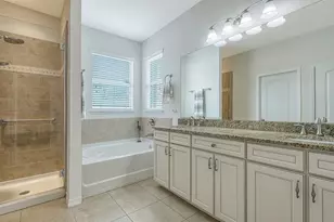 8320 Karpeal Dr, Sarasota, FL 34238 - Photo 20
