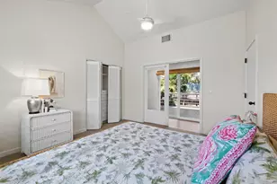 677 Lands End Dr, Longboat Key, FL 34228 - Photo 38