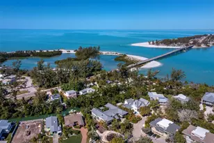 677 Lands End Dr, Longboat Key, FL 34228 - Photo 60