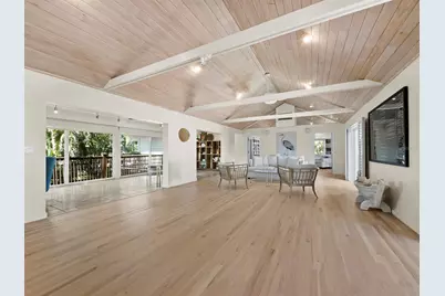 677 Lands End Drive, Longboat Key, FL 34228 - Photo 10