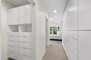 677 Lands End Dr, Longboat Key, FL 34228 - Photo 34